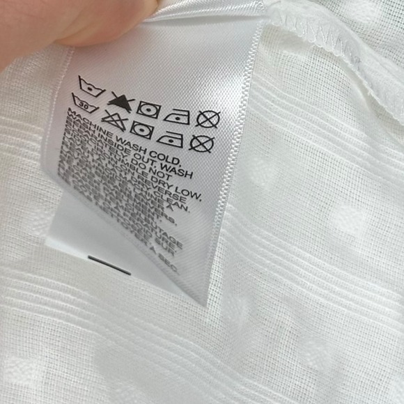 LUCKY BRAND White Textured Swiss Dot Short Sleeve Button Up Blouse Top Women's M - Picture 6 of 6